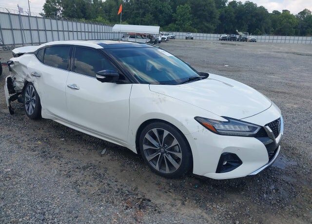 2022 NISSAN Maxima