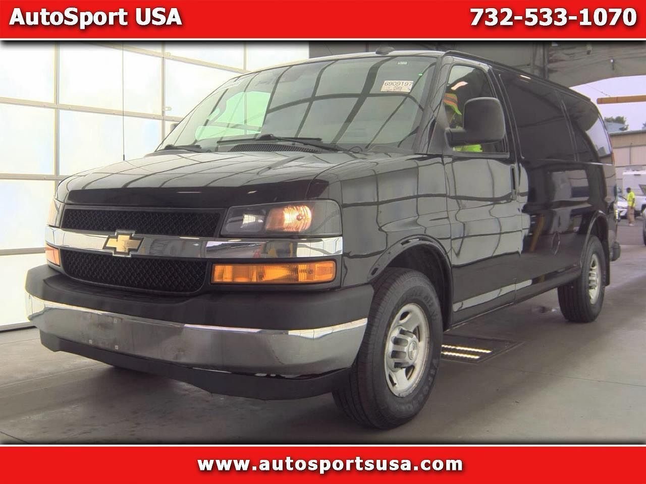 2019 CHEVROLET Express