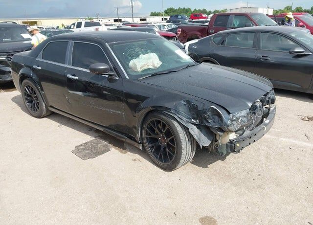 2010 CHRYSLER 300C