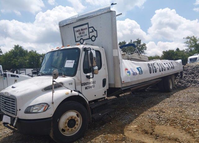 2006 FREIGHTLINER M2