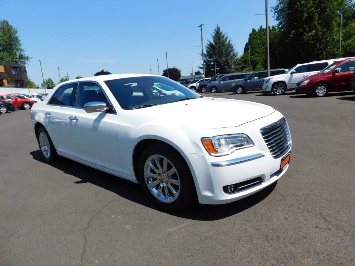 2013 CHRYSLER 300