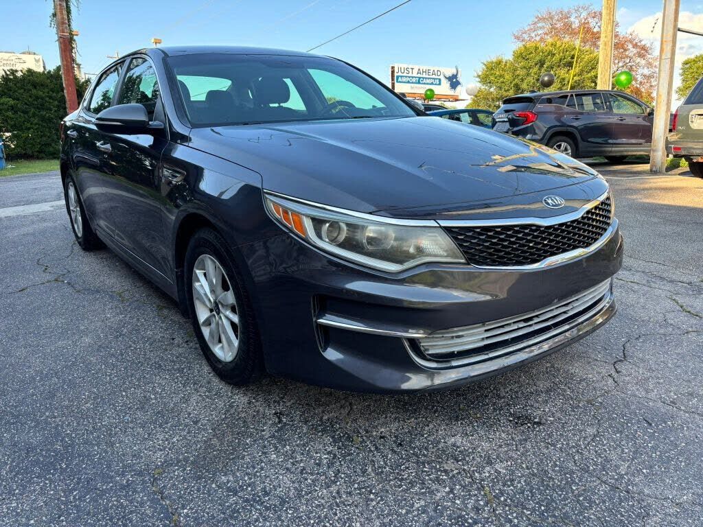 2017 KIA Optima