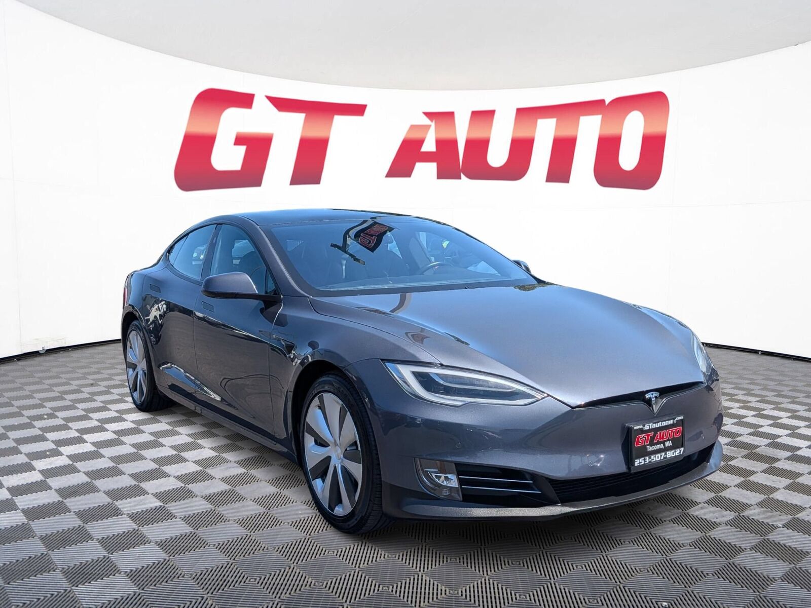 2021 TESLA Model S
