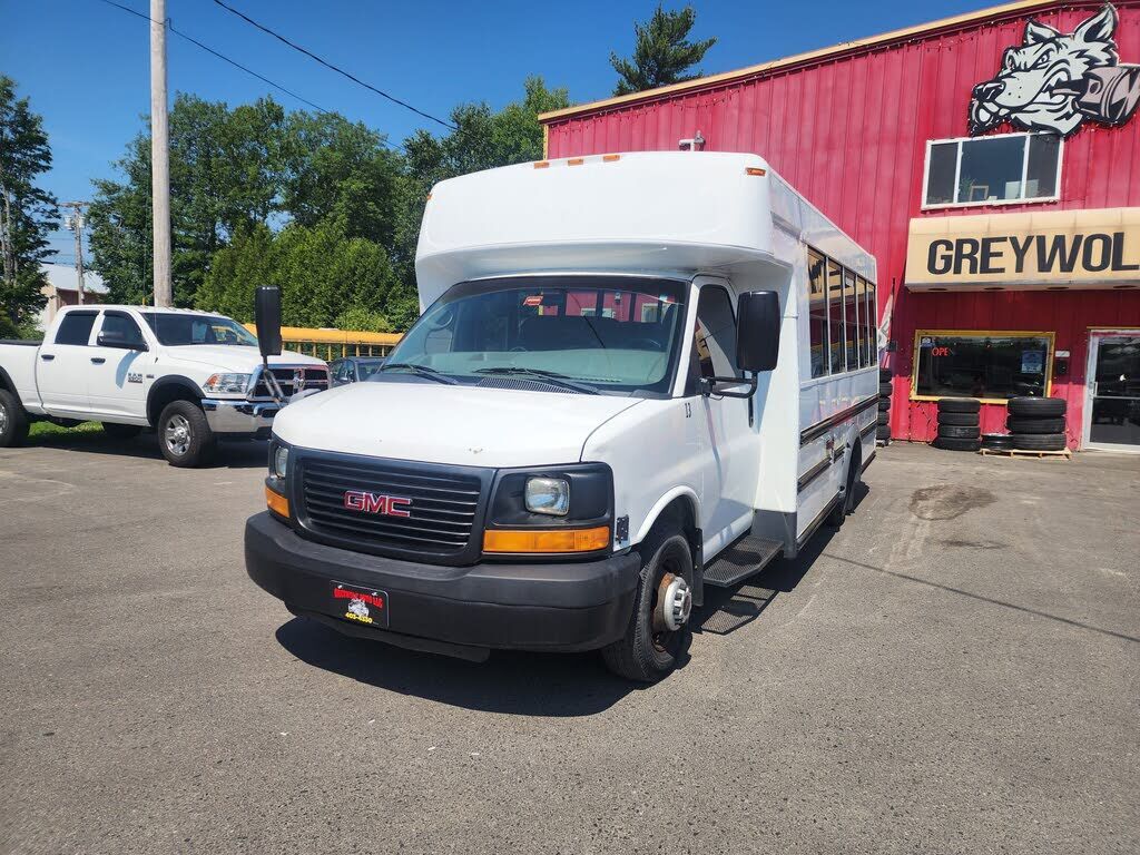 2013 GMC Savana