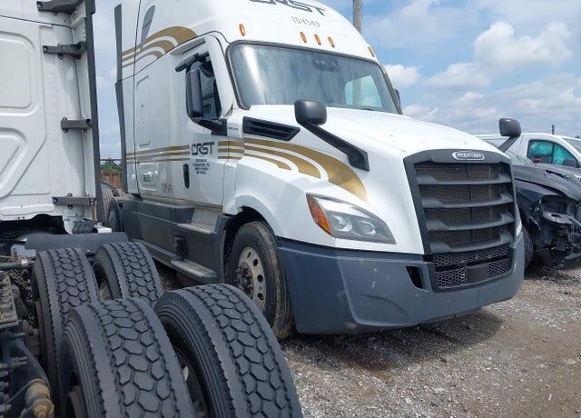 2022 FREIGHTLINER New Cascadia 126" Sleepercab