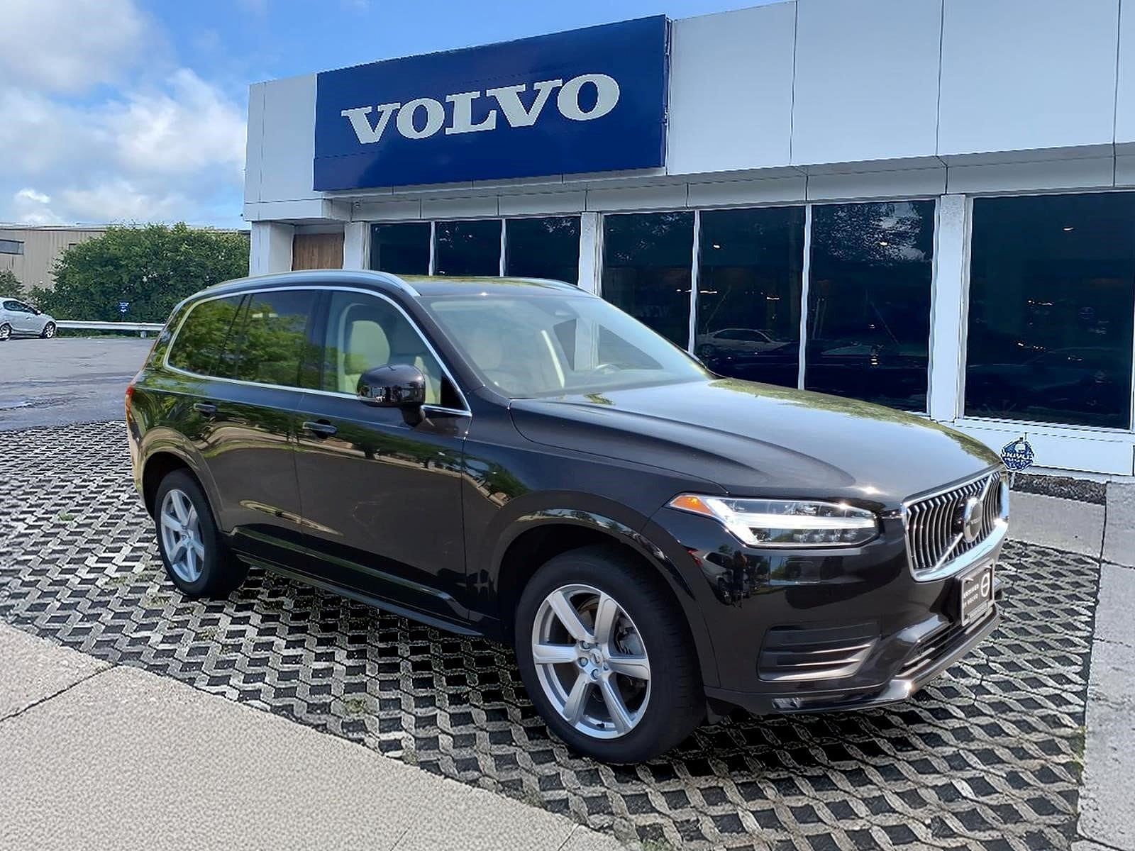 2023 VOLVO XC90