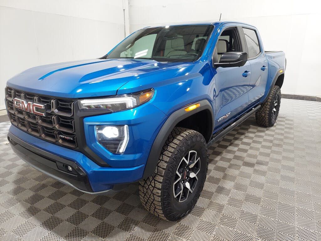 2023 GMC Canyon