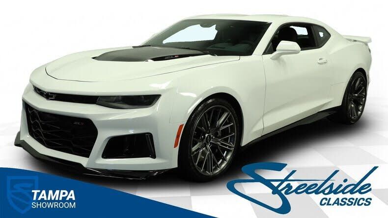 2023 CHEVROLET Camaro