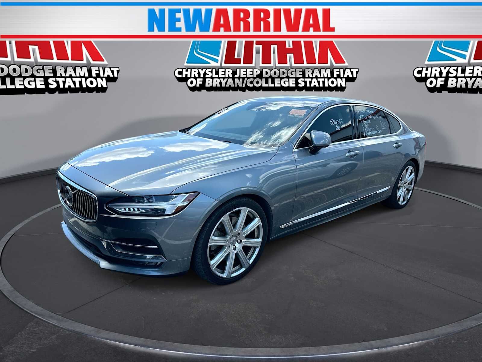 2020 VOLVO S90