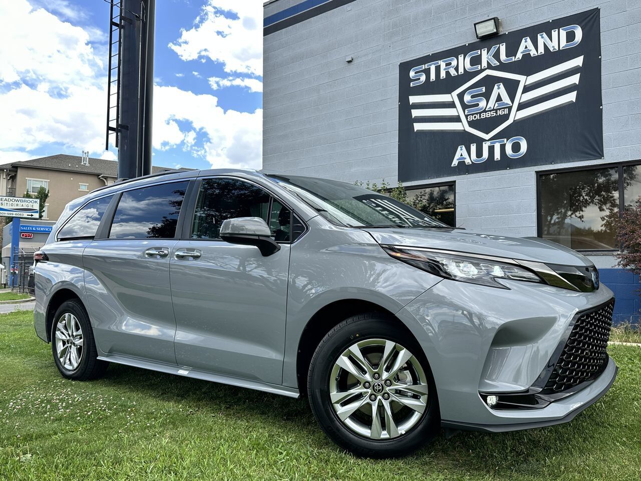 2022 TOYOTA Sienna