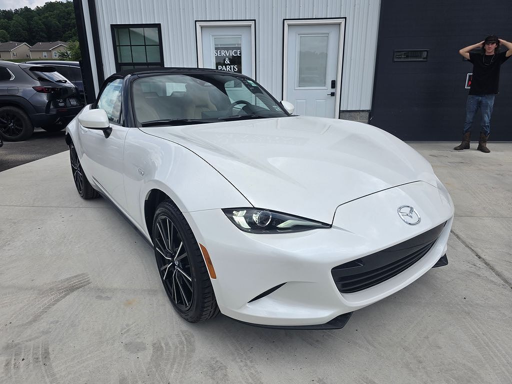 2026 MAZDA MX-5