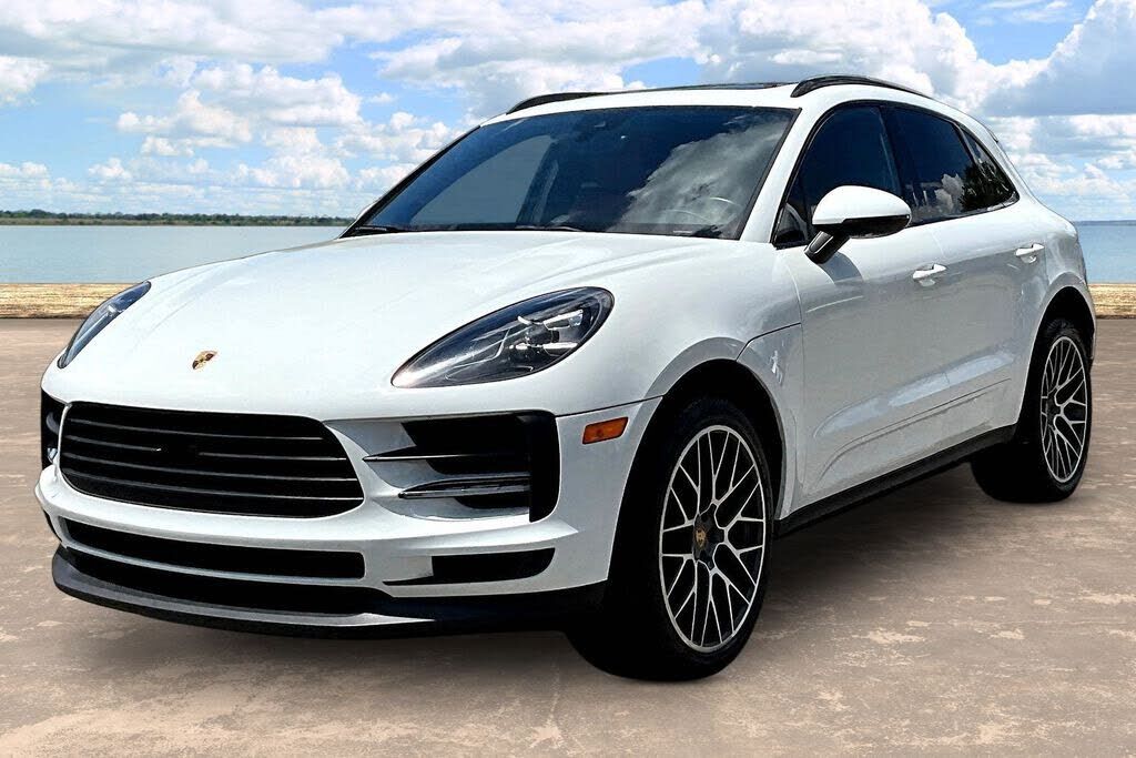 2020 PORSCHE Macan