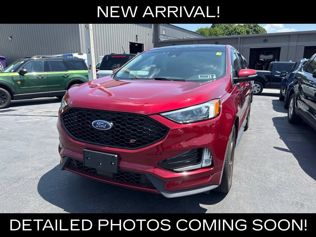 2019 FORD Edge