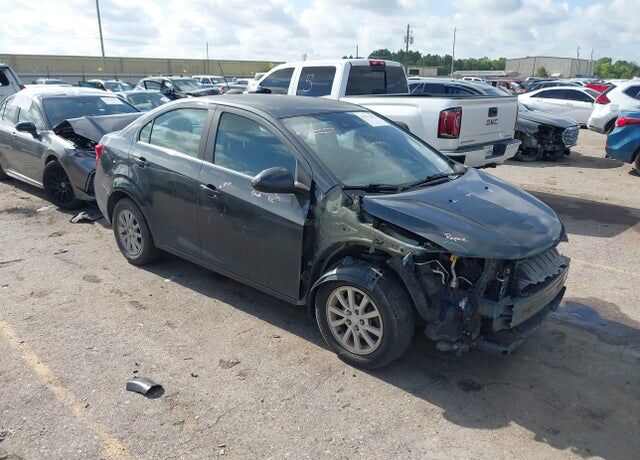 2017 CHEVROLET Sonic