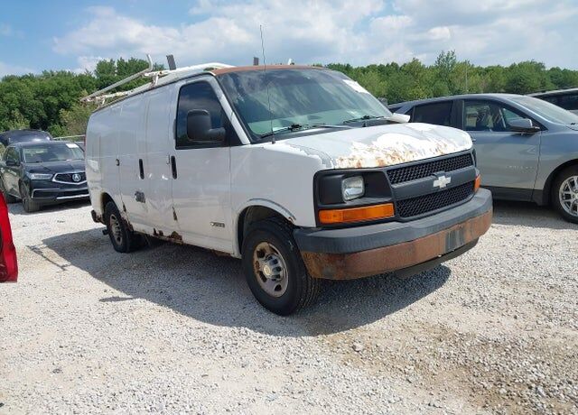 2005 CHEVROLET Express
