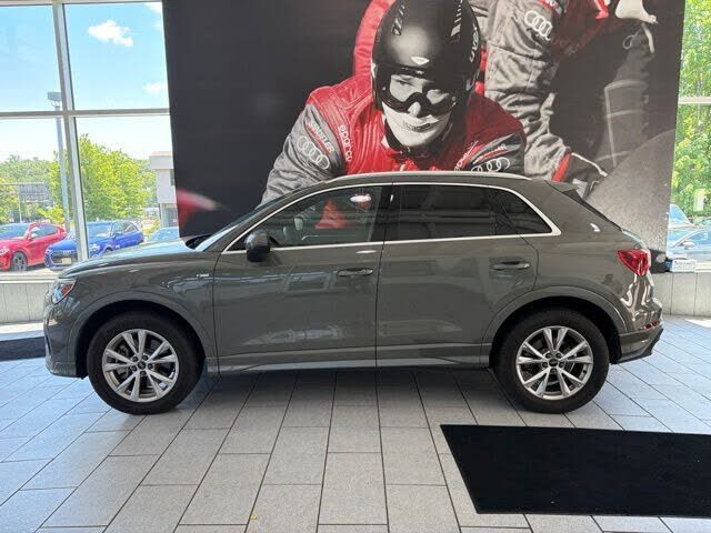 2023 Audi Q3