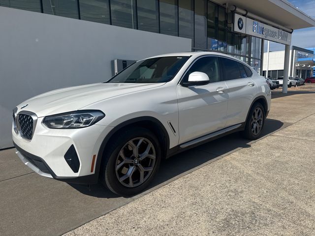 2023 BMW X4