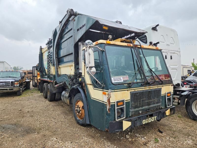 2007 MACK LE
