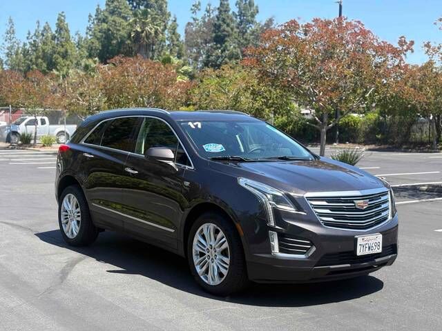 2017 CADILLAC XT5