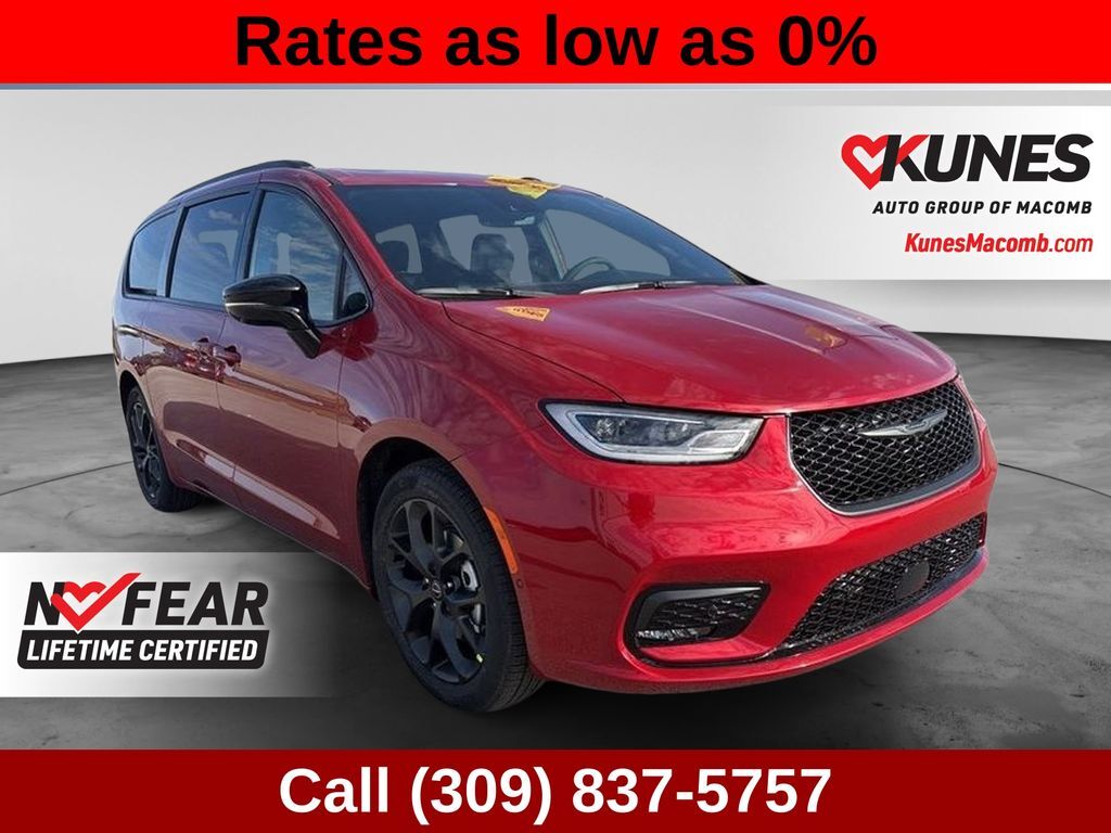 2026 CHRYSLER Pacifica