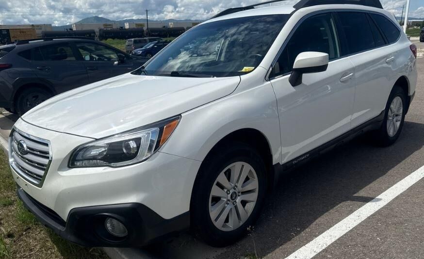 2016 SUBARU Outback