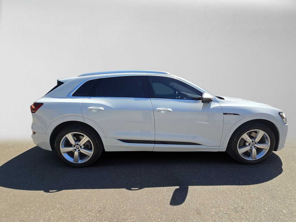 2019 Audi e-tron