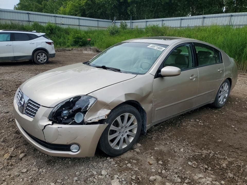 2005 NISSAN Maxima