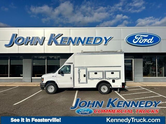 2026 FORD E-350