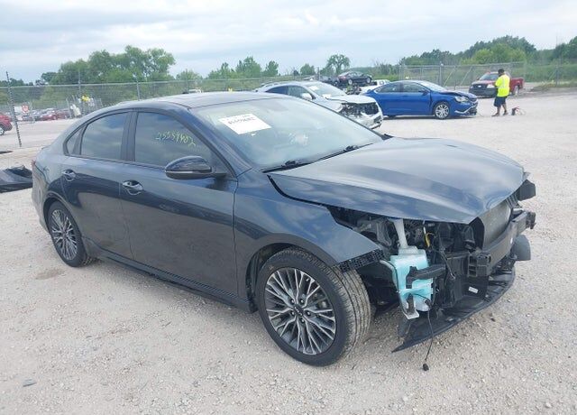 2022 KIA Forte