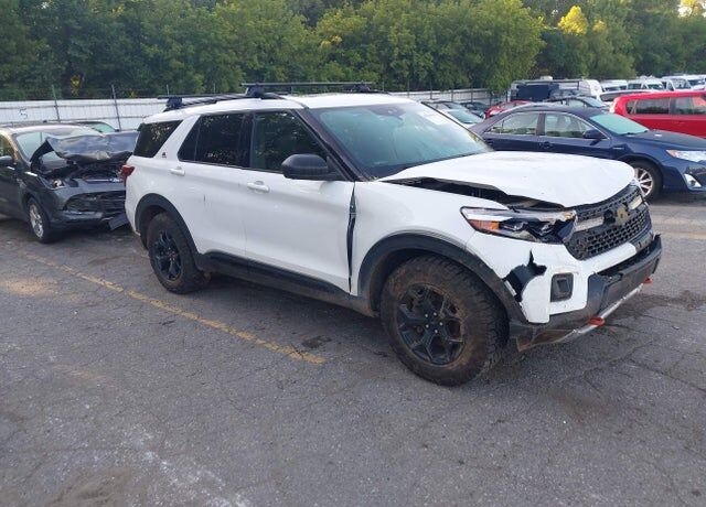 2022 FORD Explorer