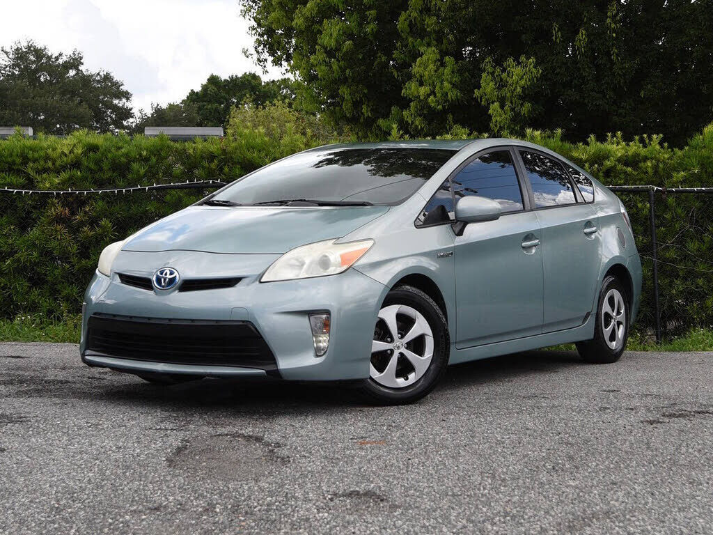 2013 TOYOTA PRIUS
