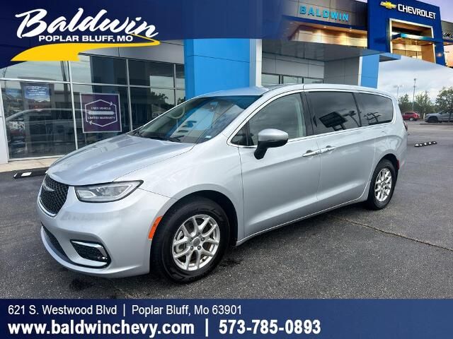 2023 CHRYSLER Pacifica