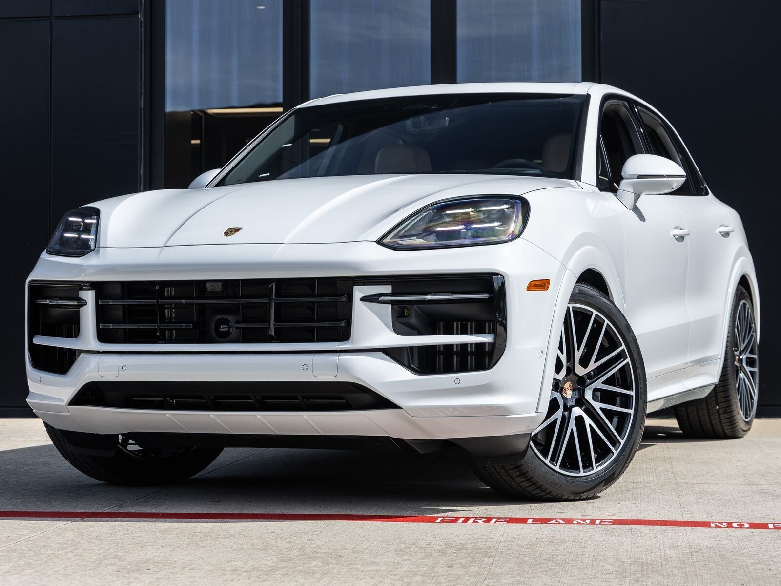 2026 PORSCHE Cayenne