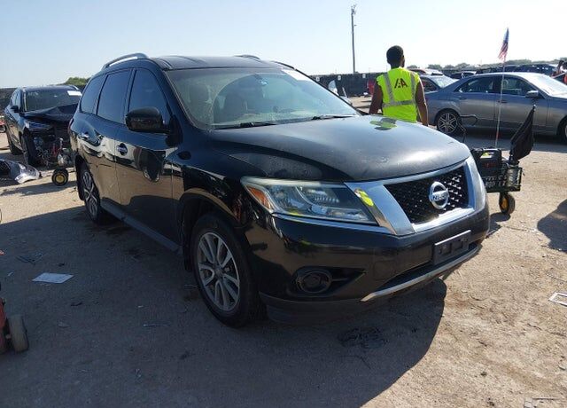 2014 NISSAN Pathfinder
