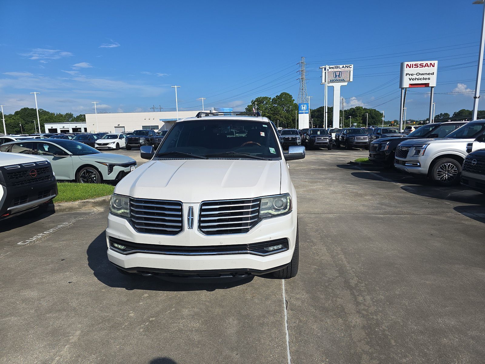 2016 LINCOLN Navigator