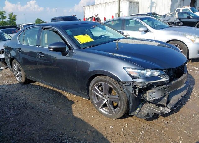 2017 LEXUS GS