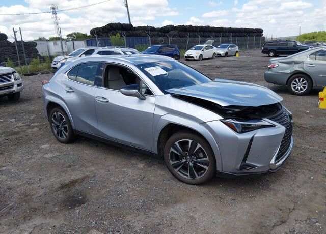 2023 LEXUS UX