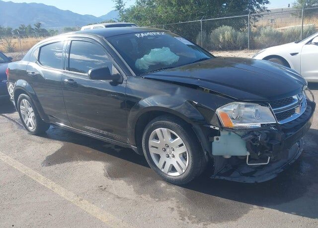 2014 DODGE Avenger
