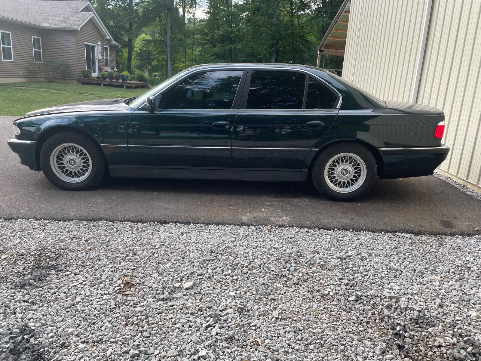 BMW 740Li