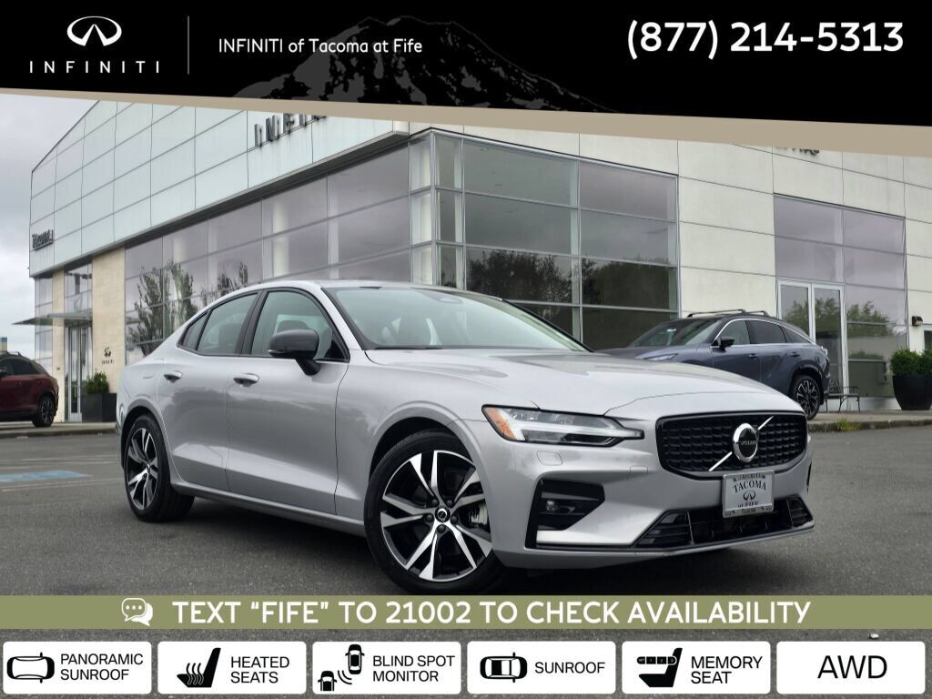 2025 VOLVO S60