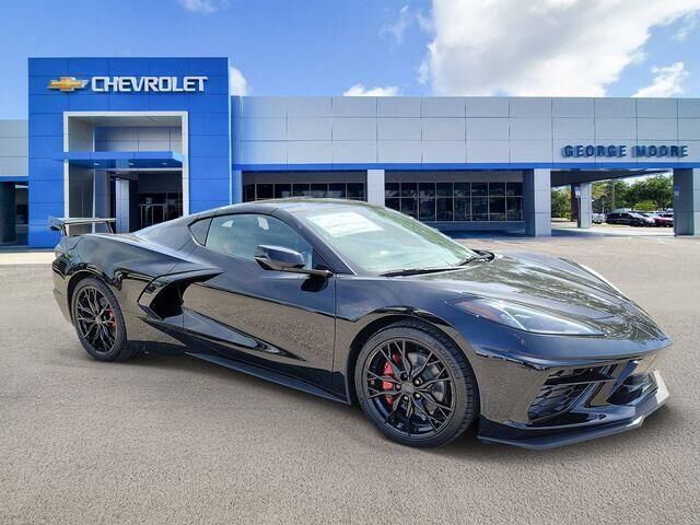2026 CHEVROLET Corvette