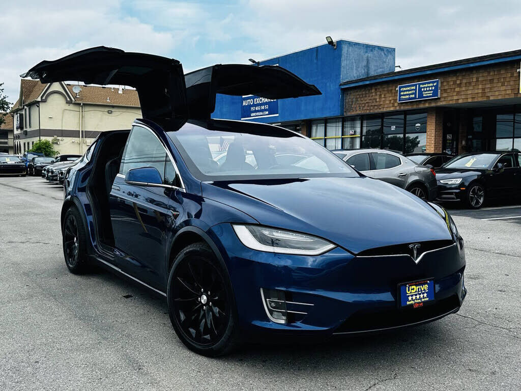 2019 TESLA Model X