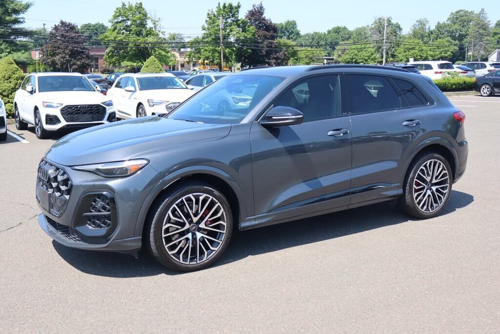 2025 AUDI SQ5