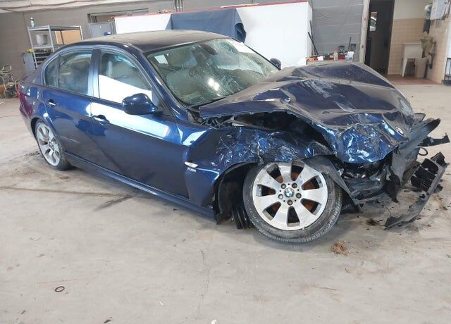 2011 BMW 3 Series