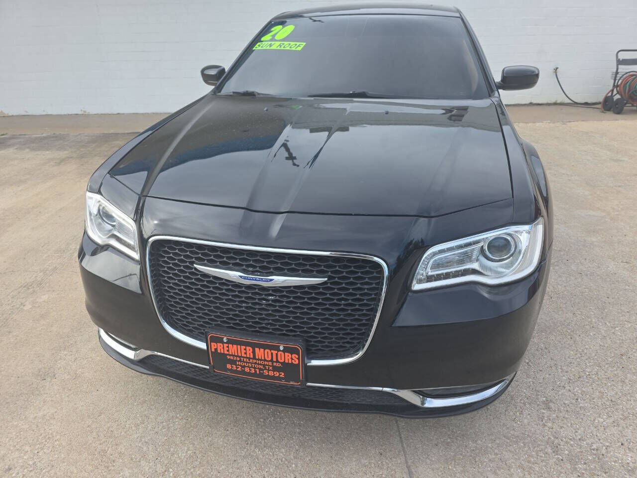 2020 CHRYSLER 300