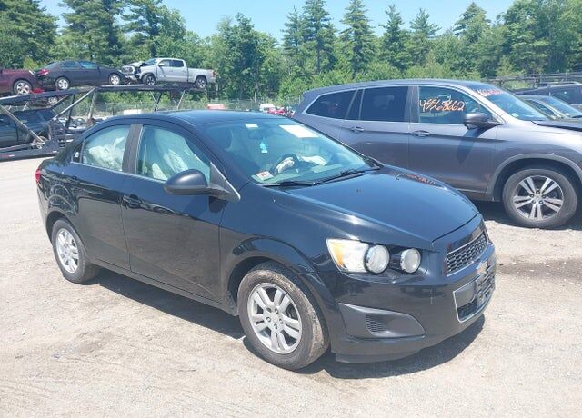 2016 CHEVROLET Sonic