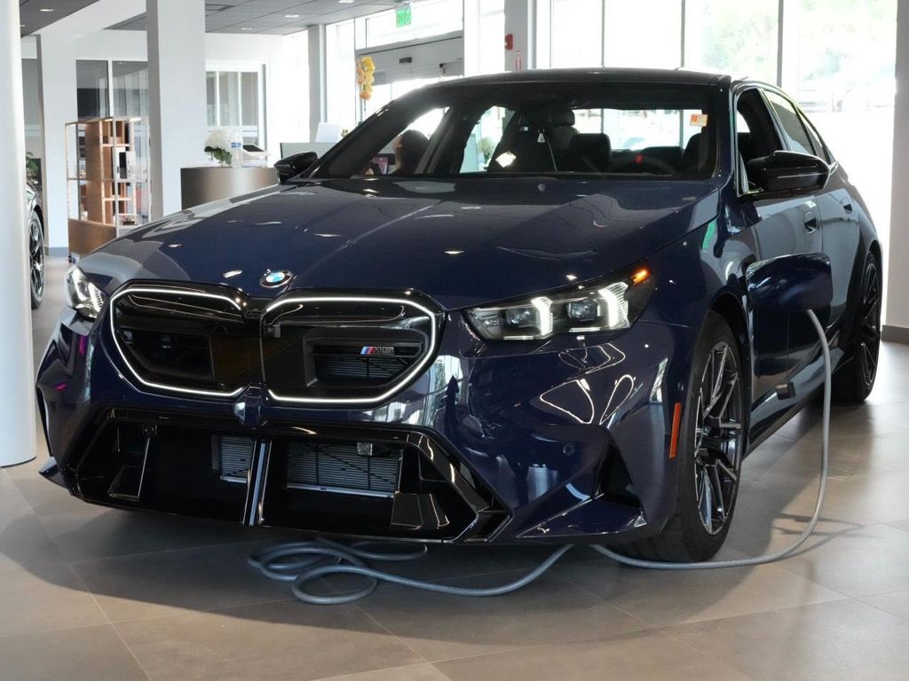 2027 BMW M5