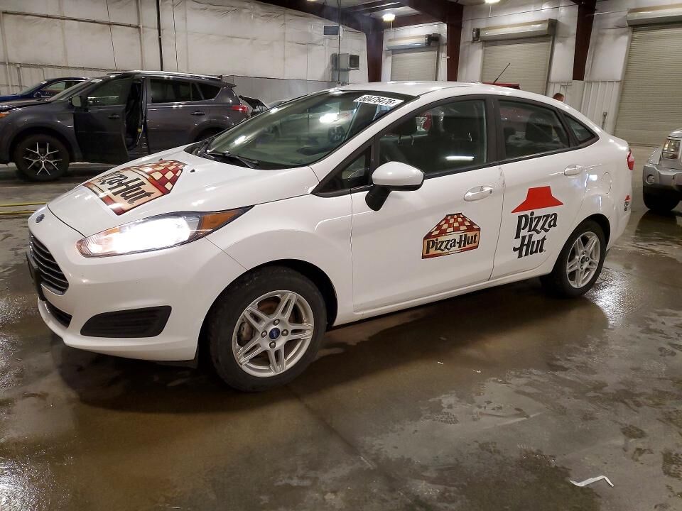 2017 FORD Fiesta