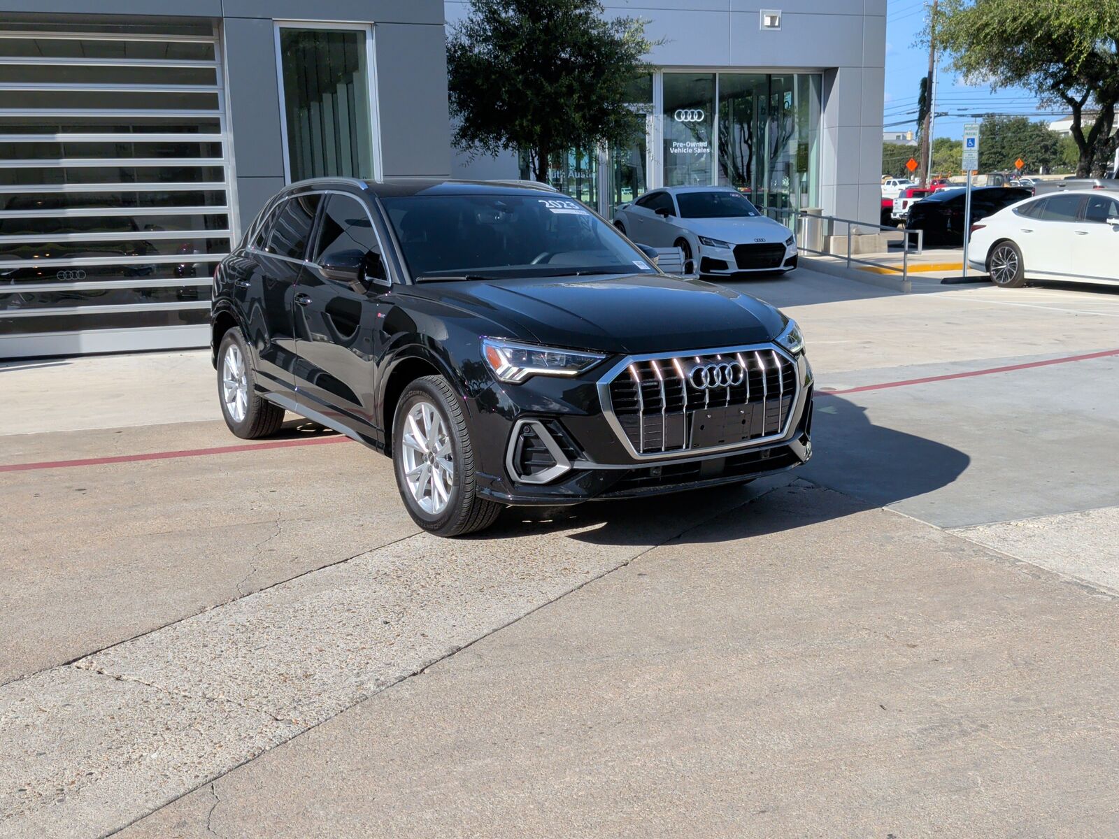 2023 Audi Q3