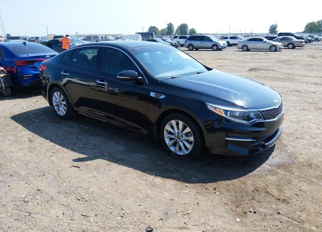 2018 KIA Optima